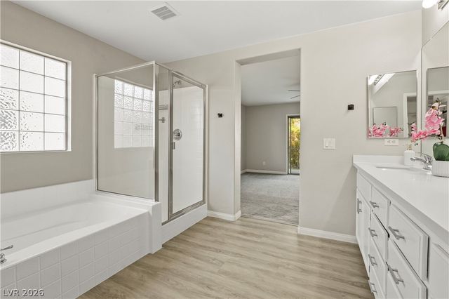 5567 Spruce Hill Court, Las Vegas, NV 89148