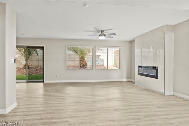 5567 Spruce Hill Court, Las Vegas, NV 89148