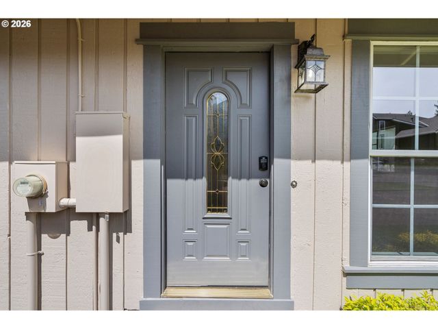 6995 Sw 195TH Ave, Beaverton, OR 97007