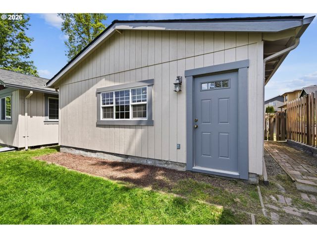 6995 Sw 195TH Ave, Beaverton, OR 97007