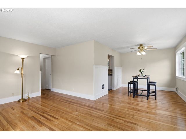 6995 Sw 195TH Ave, Beaverton, OR 97007
