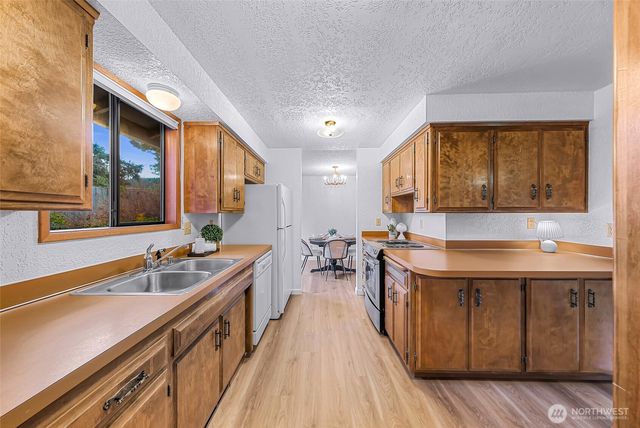 1494 Greenville Drive, Bellingham, WA 98226