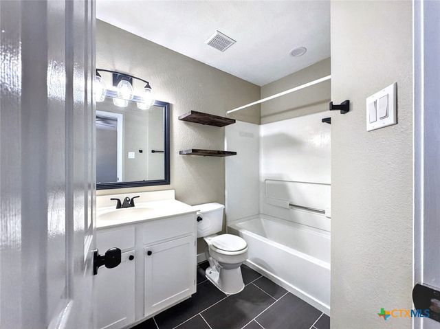 833 Sagewood Trail, San Marcos, TX 78666