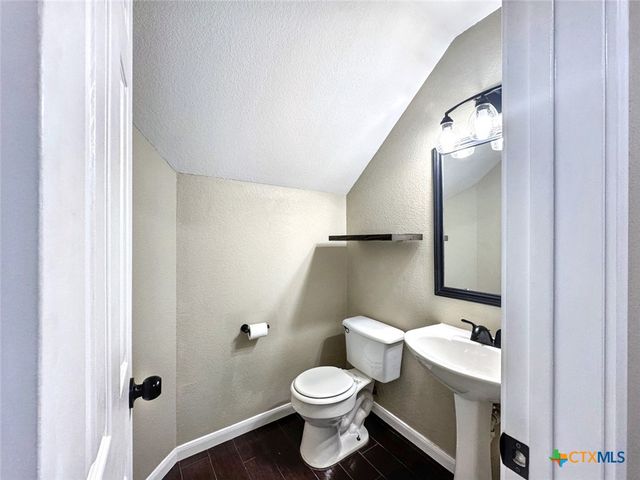 833 Sagewood Trail, San Marcos, TX 78666