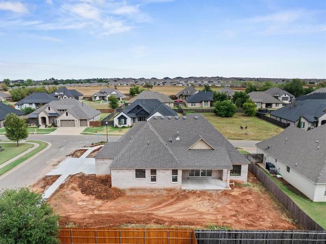 4201 Bridge Wood Lane, Oklahoma City, OK 73179