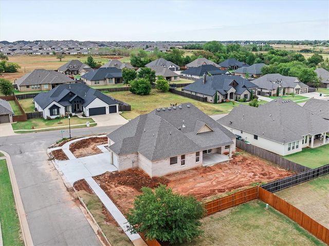 4201 Bridge Wood Lane, Oklahoma City, OK 73179