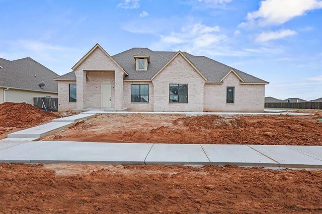 4201 Bridge Wood Lane, Oklahoma City, OK 73179