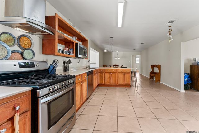 3182 Seracedar, Baton Rouge, LA 70816