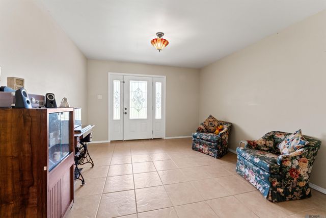 3182 Seracedar, Baton Rouge, LA 70816