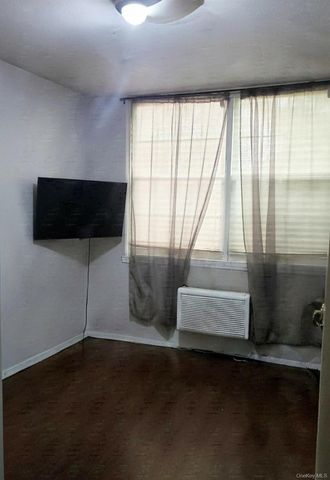 132 Sunset Boulevard 11132, Bronx, NY 10473