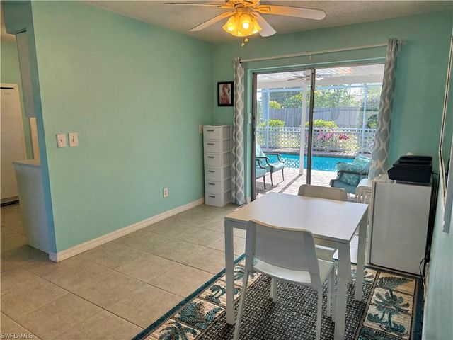 1027 SE 17th AVE, Cape Coral, FL 33990