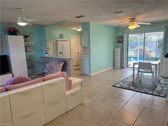 1027 SE 17th AVE, Cape Coral, FL 33990