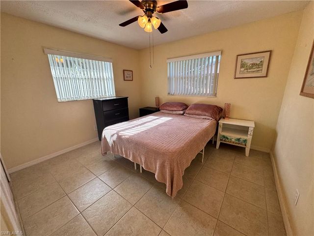 1027 SE 17th AVE, Cape Coral, FL 33990