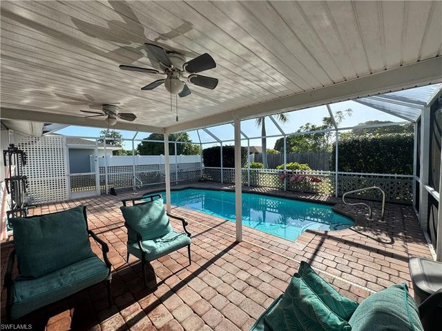 1027 SE 17th AVE, Cape Coral, FL 33990