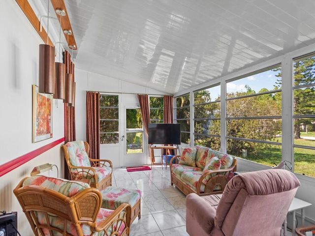 4 Oliva Road, Port St Lucie, FL 34952