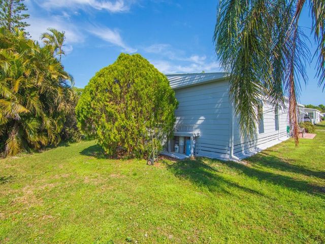 4 Oliva Road, Port St Lucie, FL 34952