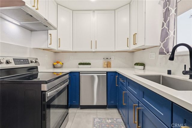1108 Camino Real 306, Redondo Beach, CA 90277