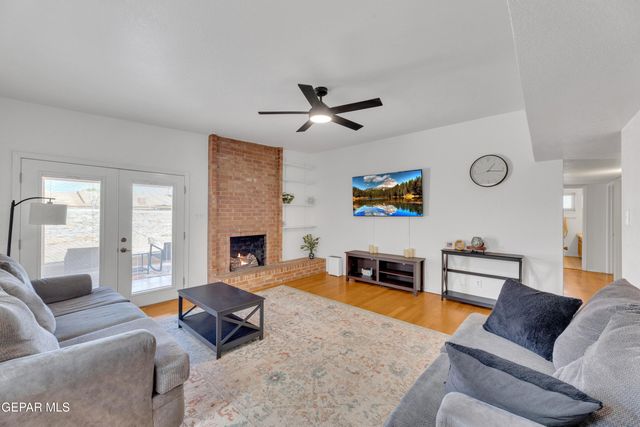 10305 ASHWOOD Drive, El Paso, TX 79925