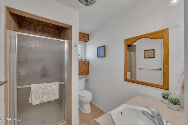 10305 ASHWOOD Drive, El Paso, TX 79925