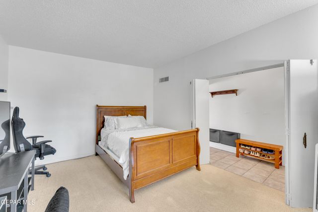 10305 ASHWOOD Drive, El Paso, TX 79925