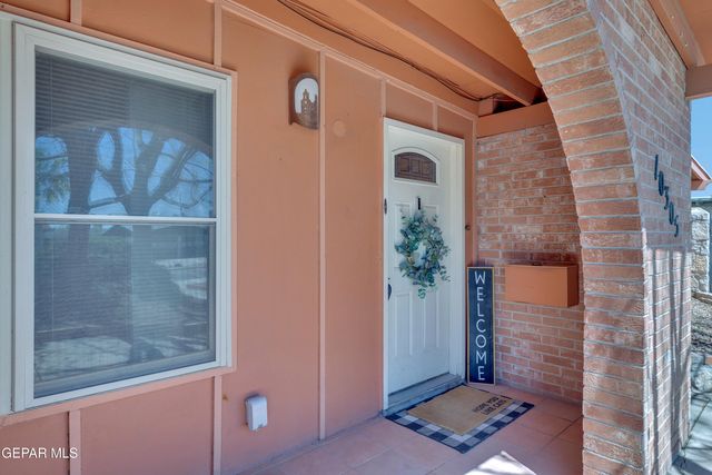 10305 ASHWOOD Drive, El Paso, TX 79925