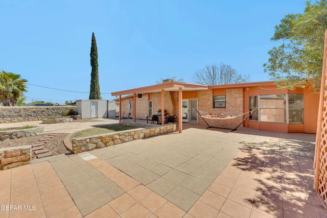 10305 ASHWOOD Drive, El Paso, TX 79925