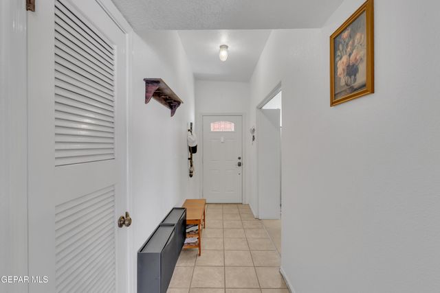 10305 ASHWOOD Drive, El Paso, TX 79925