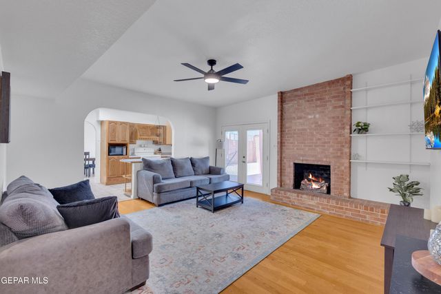 10305 ASHWOOD Drive, El Paso, TX 79925