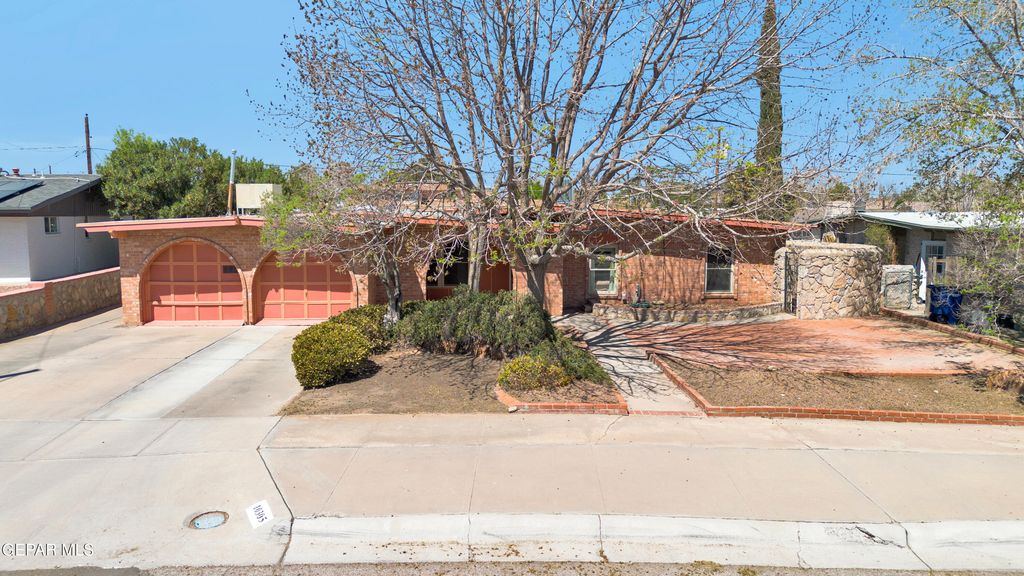 10305 ASHWOOD Drive, El Paso, TX 79925