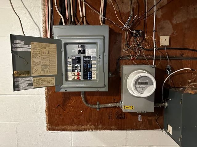 59 Hidden Valley Road, Gates, NY 14624