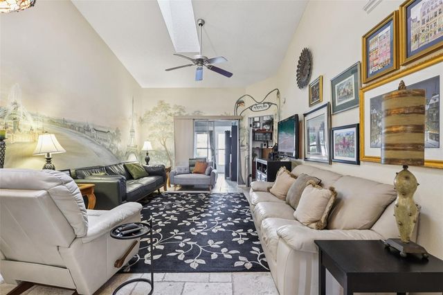 456 THANINGTON CLOSE, Palm Harbor, FL 34683