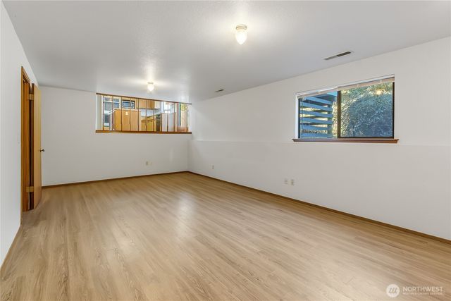 1345 N Juniper Street, Tacoma, WA 98406