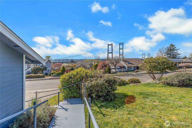 1345 N Juniper Street, Tacoma, WA 98406