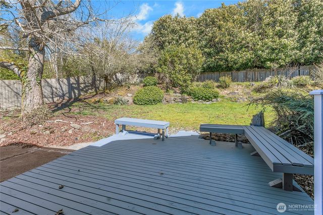 1345 N Juniper Street, Tacoma, WA 98406