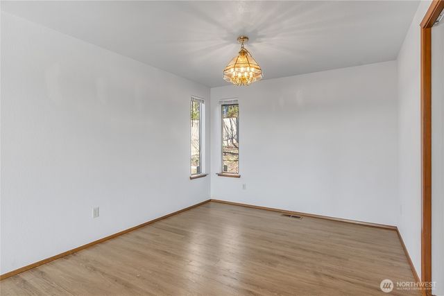 1345 N Juniper Street, Tacoma, WA 98406