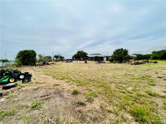 4320 N International Boulevard, Mercedes, TX 78570