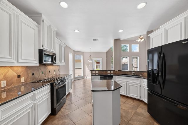 521 Opal Sky Court, League City, TX 77573