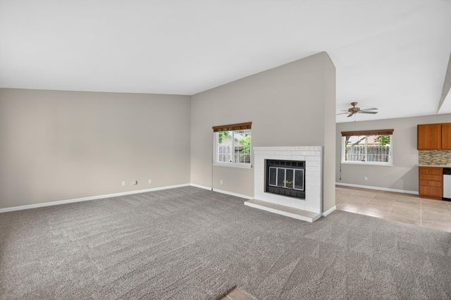 4070 Deer Trail Way, Sacramento, CA 95823