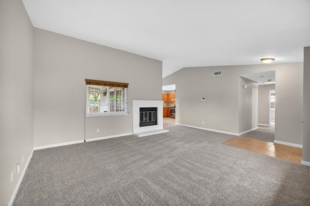 4070 Deer Trail Way, Sacramento, CA 95823