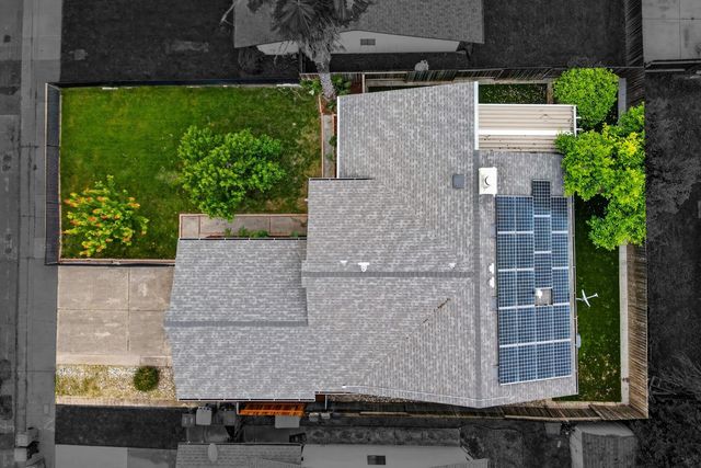 4070 Deer Trail Way, Sacramento, CA 95823