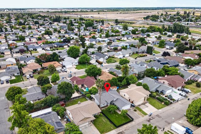 4070 Deer Trail Way, Sacramento, CA 95823