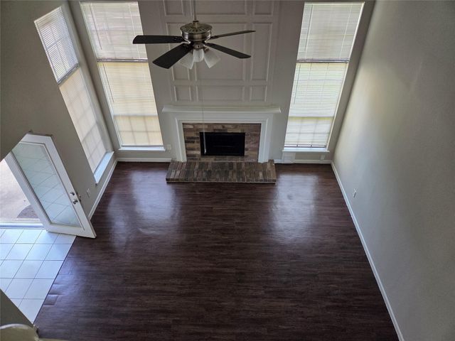 8715 Rocky Valley Drive, Houston, TX 77083