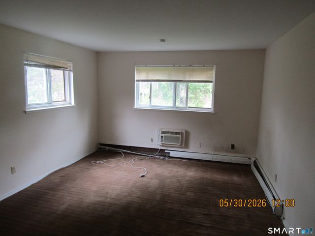 235 Henry Avenue 12J, Stratford, CT 06614