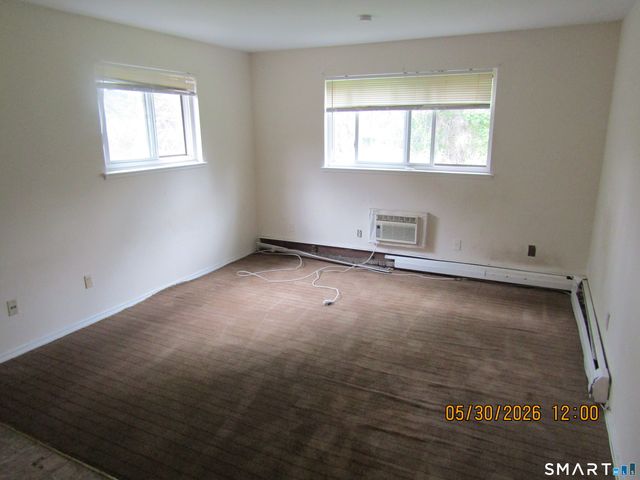 235 Henry Avenue 12J, Stratford, CT 06614