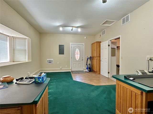 3324 Woodard Green Drive NE, Olympia, WA 98506