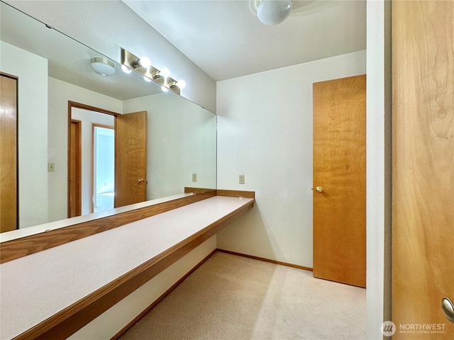 3324 Woodard Green Drive NE, Olympia, WA 98506