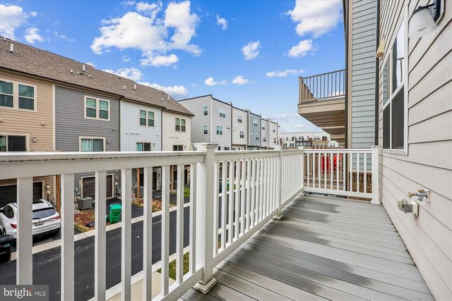 108 SALINGER DR, Gaithersburg, MD 20878