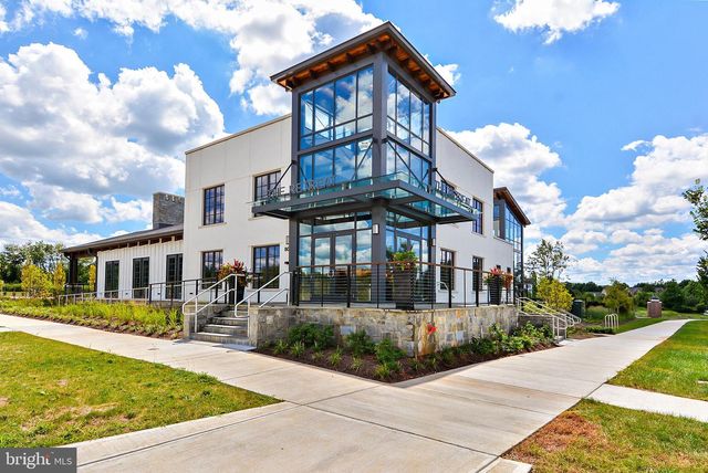 108 SALINGER DR, Gaithersburg, MD 20878