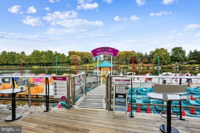 108 SALINGER DR, Gaithersburg, MD 20878