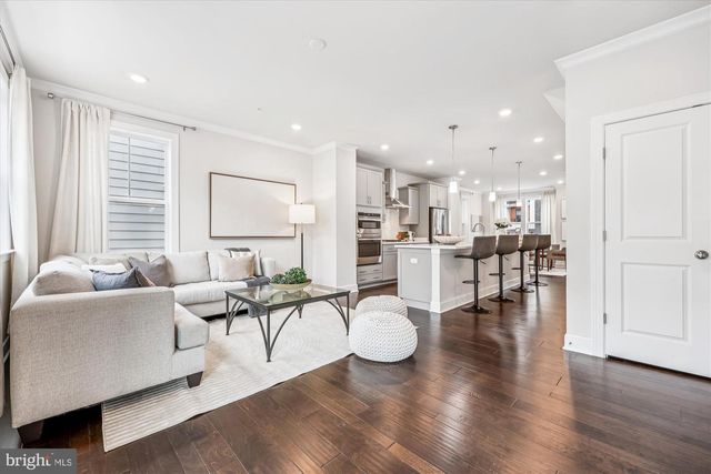 108 SALINGER DR, Gaithersburg, MD 20878